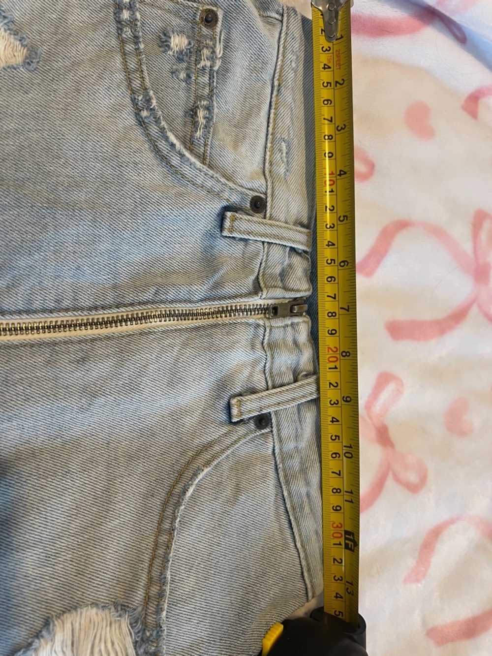 Carmar light  Wash Distressed Denim Mini Skirt with Front Zip size 27 - Picture 3 of 3